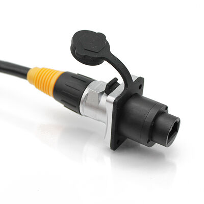 RGX 8-코어 실내 RJ45 LED 디스플레이와 신호 전송 라인